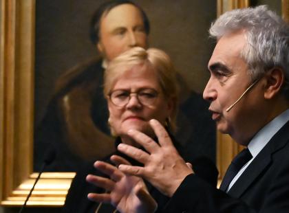 Dr. Fatih Birol with Kristin Halvorsen in the background