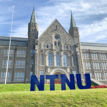 NTNU main building